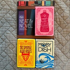 NWT Novel Themed Kitchen Sponges Fred